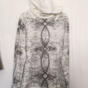 $105 SOLD OUT Psylo hooded long sleeved shirt Mens sacred geometry 2 M 43” B